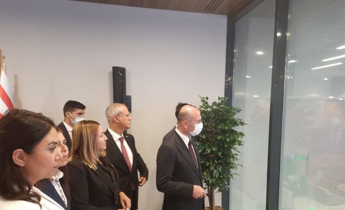 Bakan Soylu KKTC Cumhuriyet Meclisi Hukuk, Siyasi İşler ve Dış İlişkiler Komitesi heyetini kabul etti