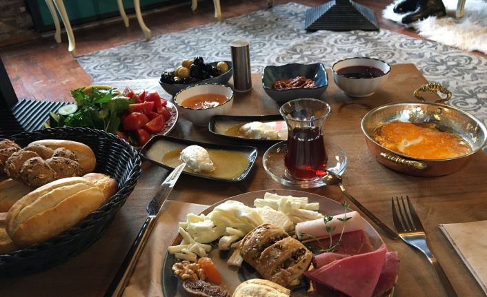 Balat’ta kültürel yemek mekanları açılıyor