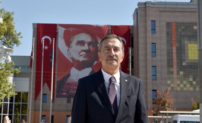 Başkan Ataç, "Türk milleti hiç bir otoriter gücün egemenliğini yok saymasına izin vermeyecektir"