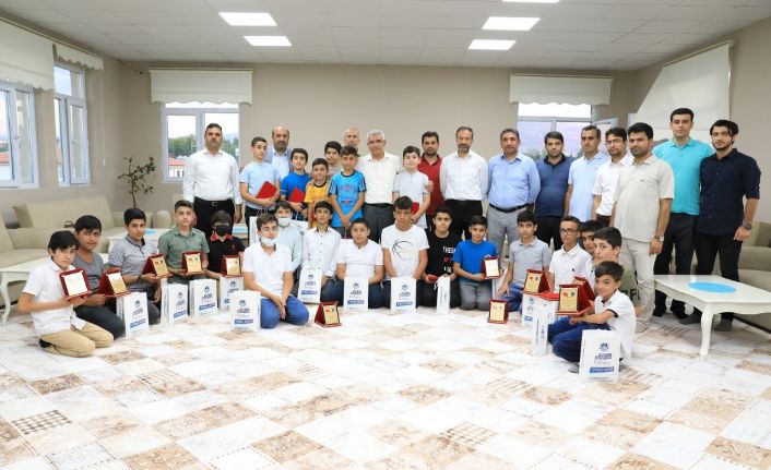 Başkan Güder, hafızlık icazet merasimine katıldı