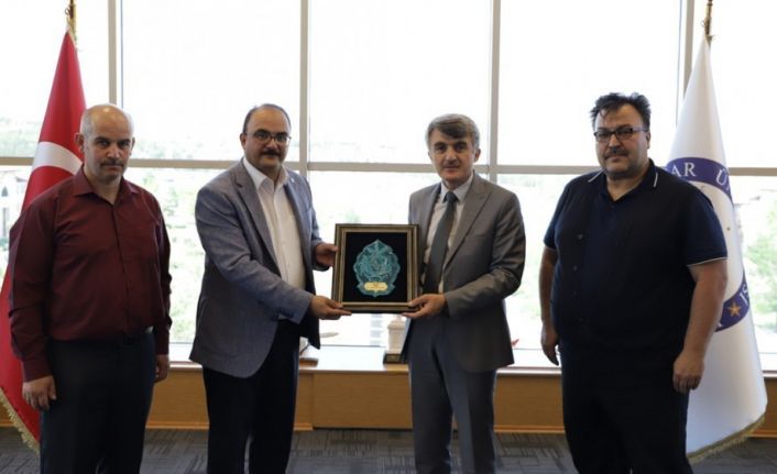 Başkan Sancaktaroğlu’ndan Rektör Uysal’a ziyaret