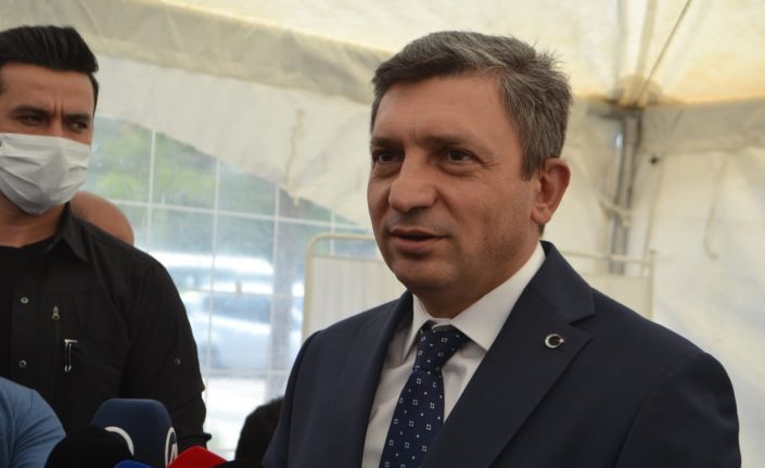 Batman Valisi Hulusi Şahin, Covid-19 salgını ile ilgili bölgedeki son bilgileri paylaştı