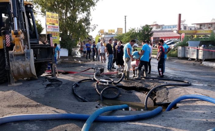 Belediye ekipleri atık su hattında yaşanan soruna anında müdahale etti