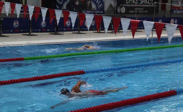 Boğaziçi Kıtalararası Yüzme Yarışının seçmeleri Gaziantep’te düzenlendi