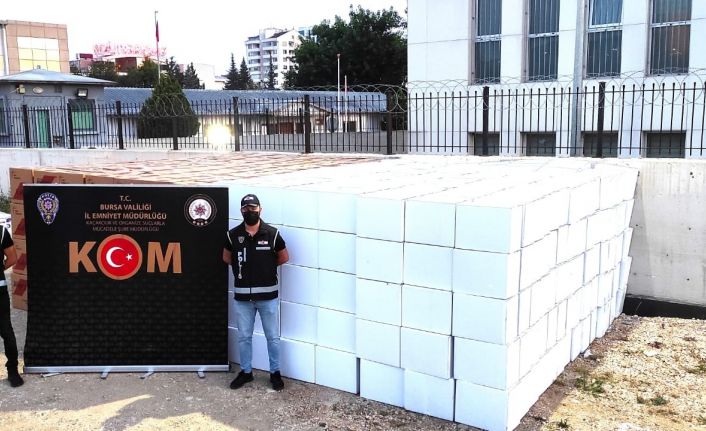 Bursa’da kaçak makaron operasyonu: 9 milyon 400 bin adet ele geçirildi