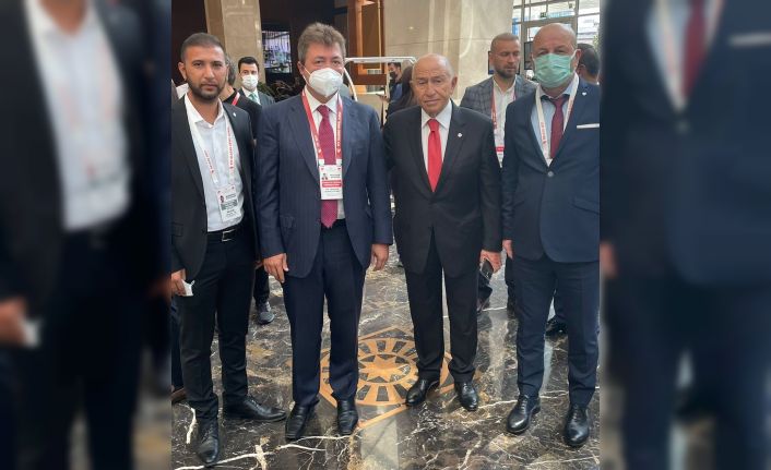 Bursaspor Başkanı Hayrettin Gülgüler, TFF Başkanı Nihat Özdemir’le görüştü
