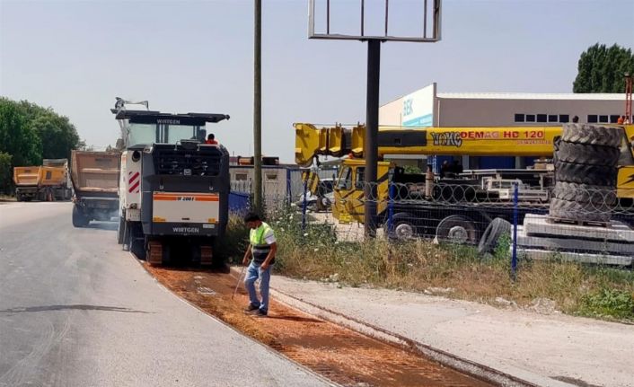 Büyükşehir’den 30 bin ton sıcak asfalt