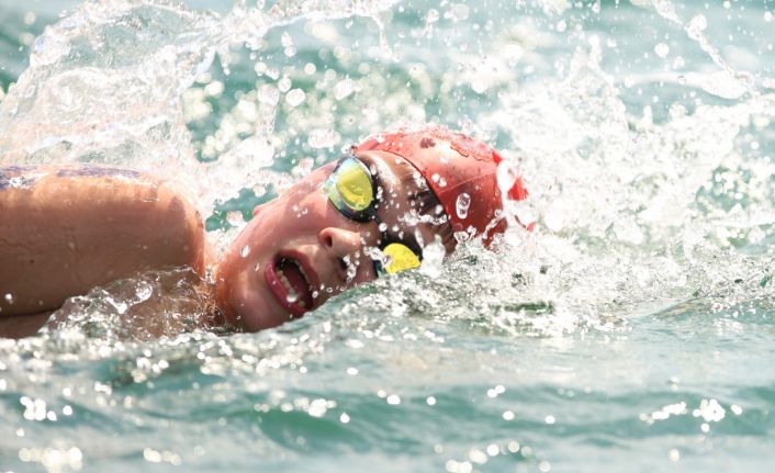 Büyükşehirden yüzme şampiyonası