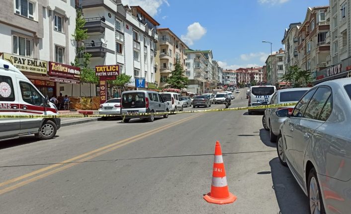Cinnet getirerek kızını ve iki torununu öldüren kadının durumu ağır