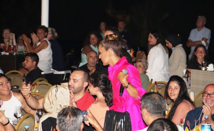 Demet Akalın: "Seda Sayan’a kırgınım ama benim, nikah şahidimdi, saygım var"