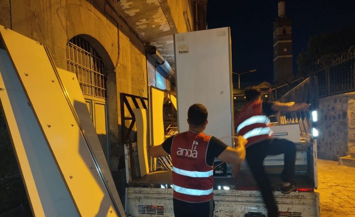 Diyarbakır ANDA il temsilciliği ihtiyaç sahibi ailelere yardım etmeye devam ediyor