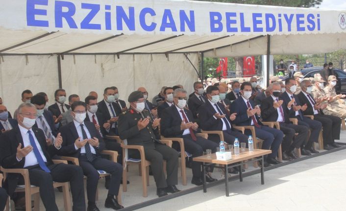 Erzincan’da şehitler dualarla yâd edildi