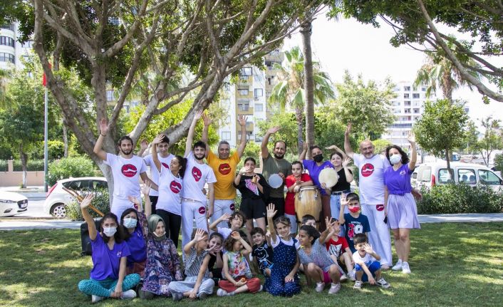 Etkinlik ve sanat merkezi, haftanın 7 günü yüzlerce vatandaşa ulaşıyor