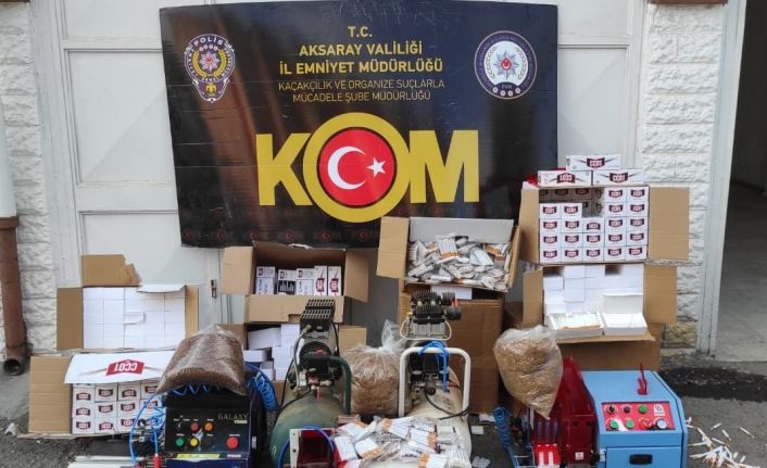 Gizli bölmede 7 bin 550 adet kaçak dolum sigara ele geçirildi
