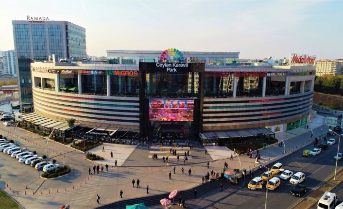 Güneydoğu Anadolu’nun ritmi Ceylan Karavil Park AVM’de atıyor