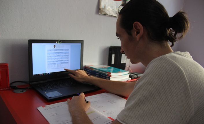 İki zaferi birden kazandı