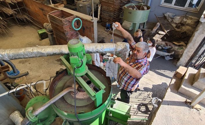 İlkokul mezunu ama Covid atıklarından dizel, karbon ve temizlik tineri üretti
