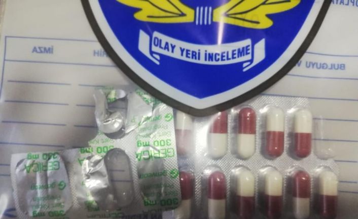 İş yerinde uyuşturucu hap ele geçirildi