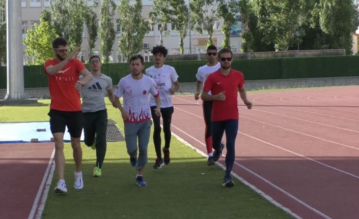 İşitme Engelliler Atletizm Milli Takımı Dünya Şampiyonası hazırlıklarını Kars’ta sürdürüyor