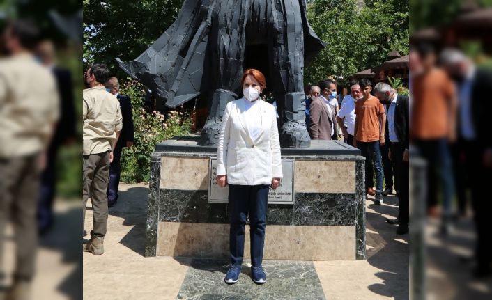 İYİ Parti Genel Başkanı Akşener: “Kılıçdaroğlu’nun adaylığı konusu elbette hakkıdır, elbette saygı duyulması gereken bir durum”