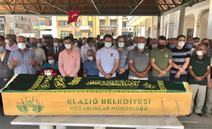 Kalbine yenik düşen doktor son yolculuğuna uğurlandı