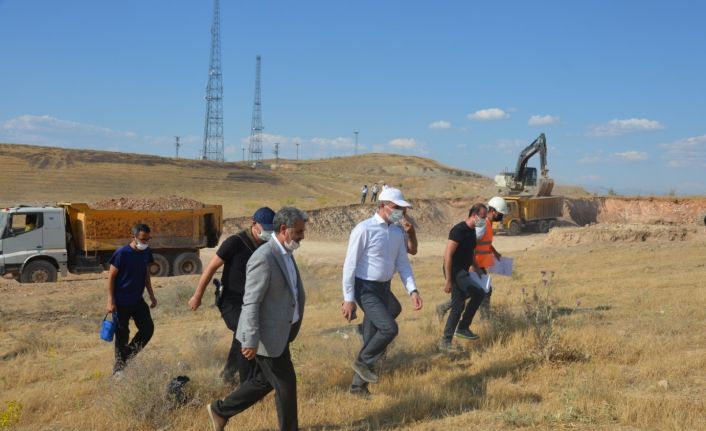 Kaynarca spor kompleksinde inşaat çalışmaları son hız devam ediyor
