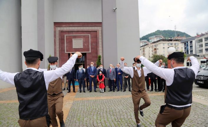 Kültür ve Turizm Bakanı Ersoy Giresun’da gezi ve incelemelerde bulundu