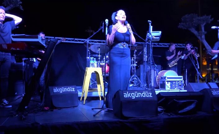 Kuşadası’nda nostalji rüzgarı esti