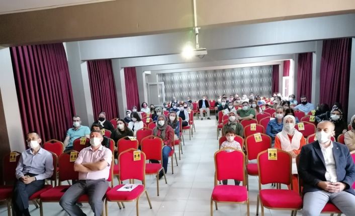 Kütahya’da 2 bin 893 öğretmen, 10 bin 701 öğrenci ve veliye "Temel Afet Bilinci" eğitimi verildi