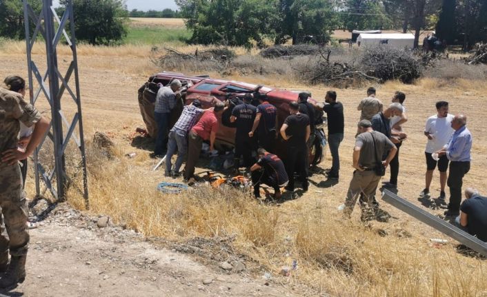Malatya’da kontrolden çıkan araç devrildi: 5 yaralı