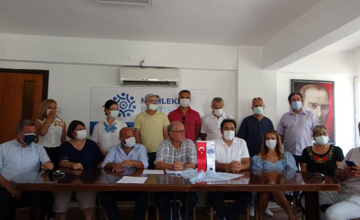 Memleket Partisi Marmaris İlçe Yönetimi basın  toplantısı ile tanıtıldı