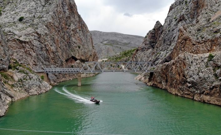 Ortadoğu’nun en uzun akarsuyu Fırat Nehri 3 ülkeye hayat veriyor