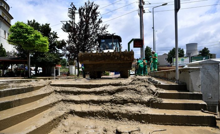 Ovaakça’da yaralar sarılıyor