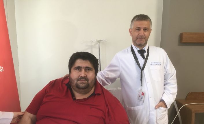 (Özel) 300 kiloluk adamın en büyük hayali eşi ve çocuğuyla dolaşabilmek
