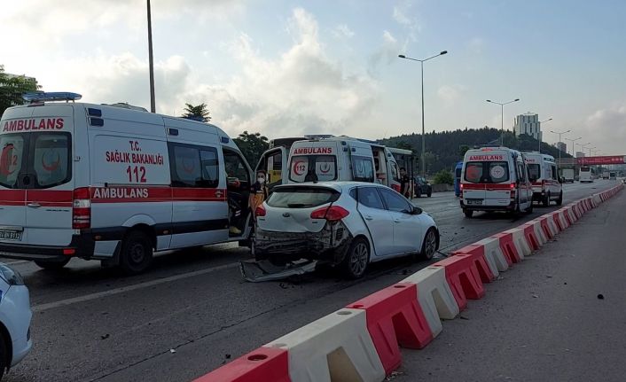 (Özel) Kadıköy’de alkollü sürücü dehşeti: Art arda 3 araca çarparak durabildi