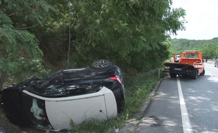 (ÖZEL) Şile yolunda kontrolden çıkan otomobil takla atıp ağaçlık alana daldı: 1 yaralı
