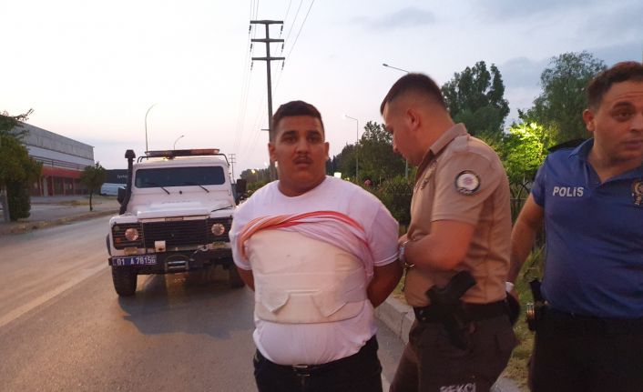 Polisin ’dur’ ihtarına uymayıp kaçtı, çelik yelekle yakalanınca "Cezaevinden çıktım hasımlarım var" dedi