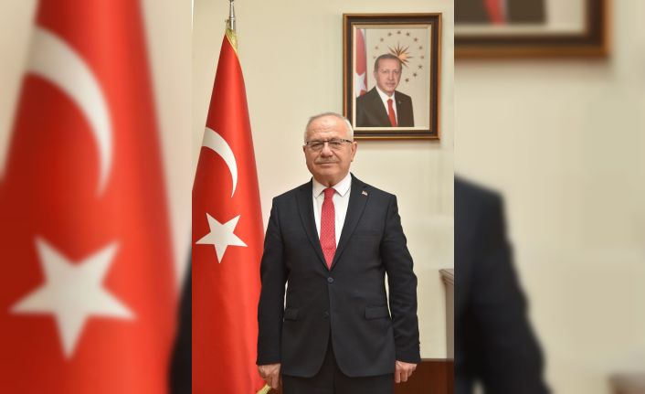 Rektör Ak: “15 Temmuz 2016 tarihinde ülkemiz, hain bir darbe girişimiyle karşı karşıya kalmıştır”