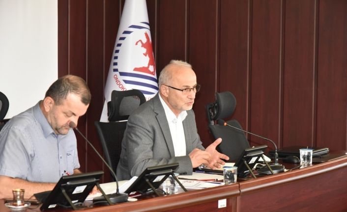 Rektör Ünal: “Eğitim revizyonu sürecini ‘OMÜ’nün var oluş sorunu’ olarak görüyoruz”