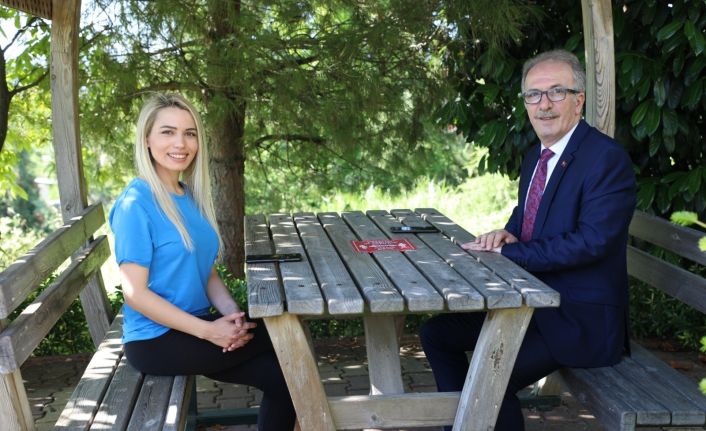 Rektör Uzun, TRT Haber ‘Öğrenci İşleri’ programına konuk oldu