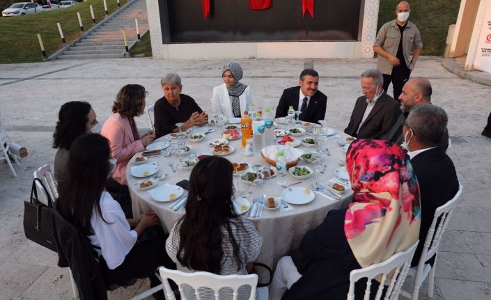 Şehit aileleri ve gaziler unutulmadı