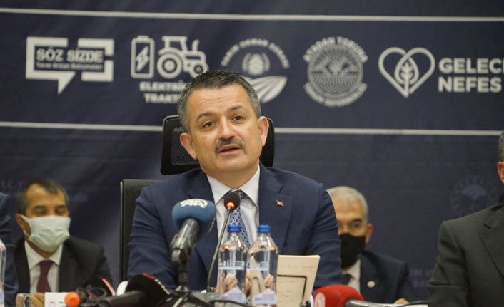 Tarım ve Orman Bakanı Pakdemirli: “Türkiye’nin gündeminden ithal hayvanı çıkarttık”