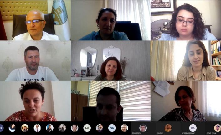 Uzunköprü MYO’da çevrim içi mezuniyet heyecanı