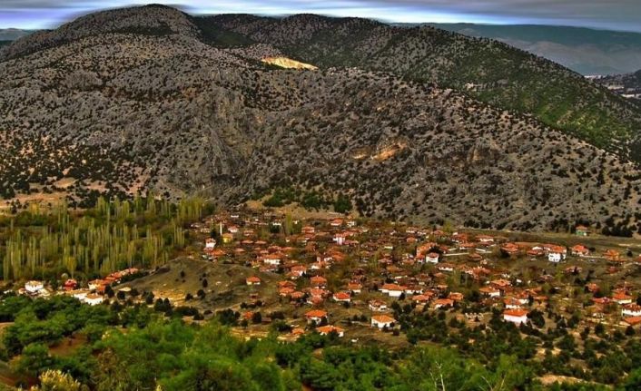 Vakalar arttı, Çorum’da İnalcık köyü 14 gün karantinaya alındı