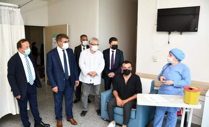 Vali Gürel "Köylerde yoğunlaşmanın fazla olduğunu görüyoruz" diyerek uyardı
