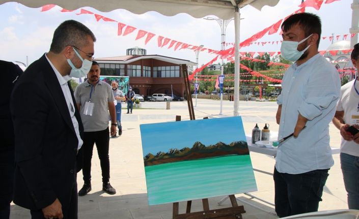 Van Gölü manzaralı ‘Ulusal Resim’ çalıştayı