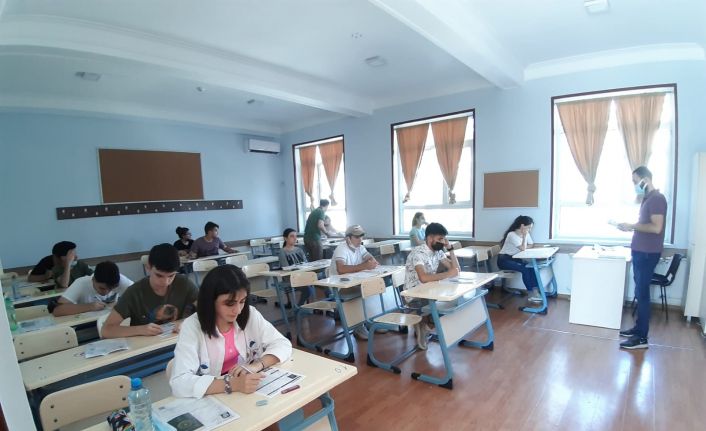Yabancı Uyruklu Öğrenci Sınavı yurt içi ve yurt dışı 5 merkezde başarıyla tamamlandı