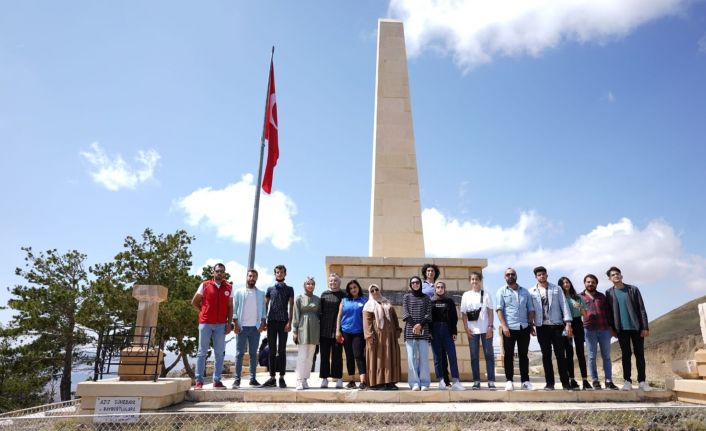 Yakutiye Gençlik’le eğlendiler