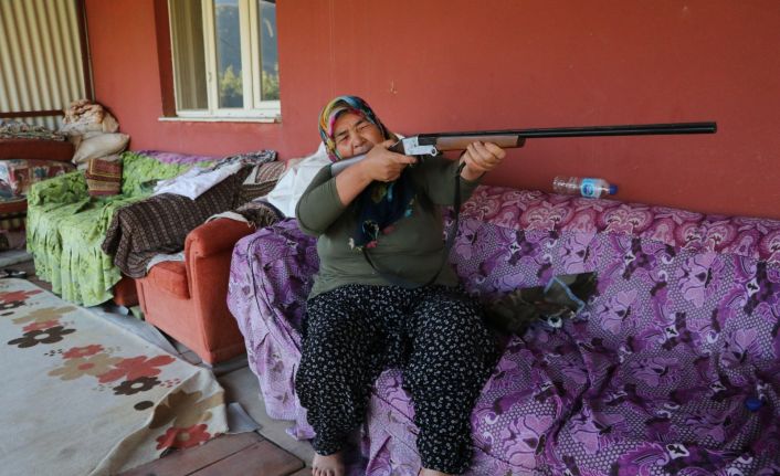 Yangının ortasında annesiyle kalan kadın: "Tüfeğim yanımda olsa kendimi öldürecektim"