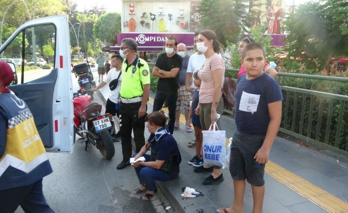 Yaya geçidini kullanmadılar, kazaya davetiye çıkardılar: 2 yaralı